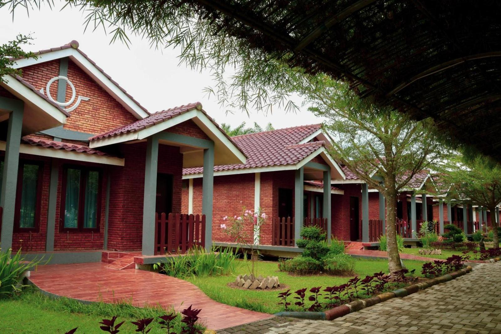 Thong'S Inn Hotel Kualanamu Медан Экстерьер фото